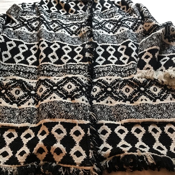 Jacket/wrap - Picture 3 of 8